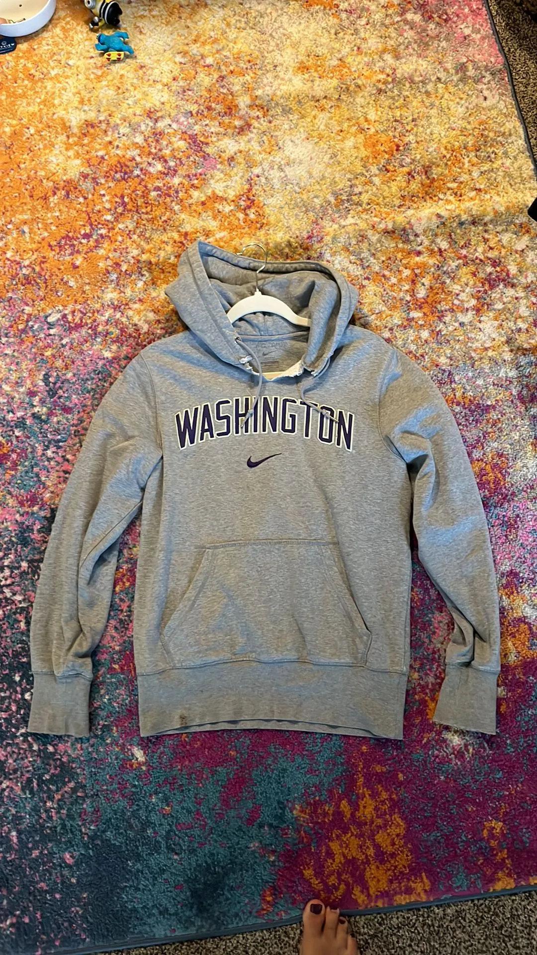 Product image for NIKE WA HUSKIES Ripped Neck Hoodie