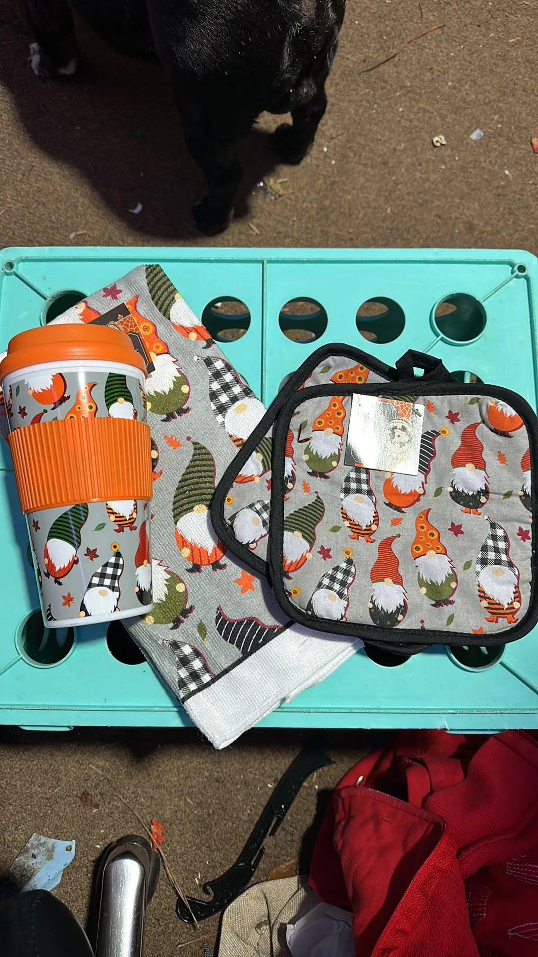 Product image for Tumbler, (2) Pot Holders, Towel