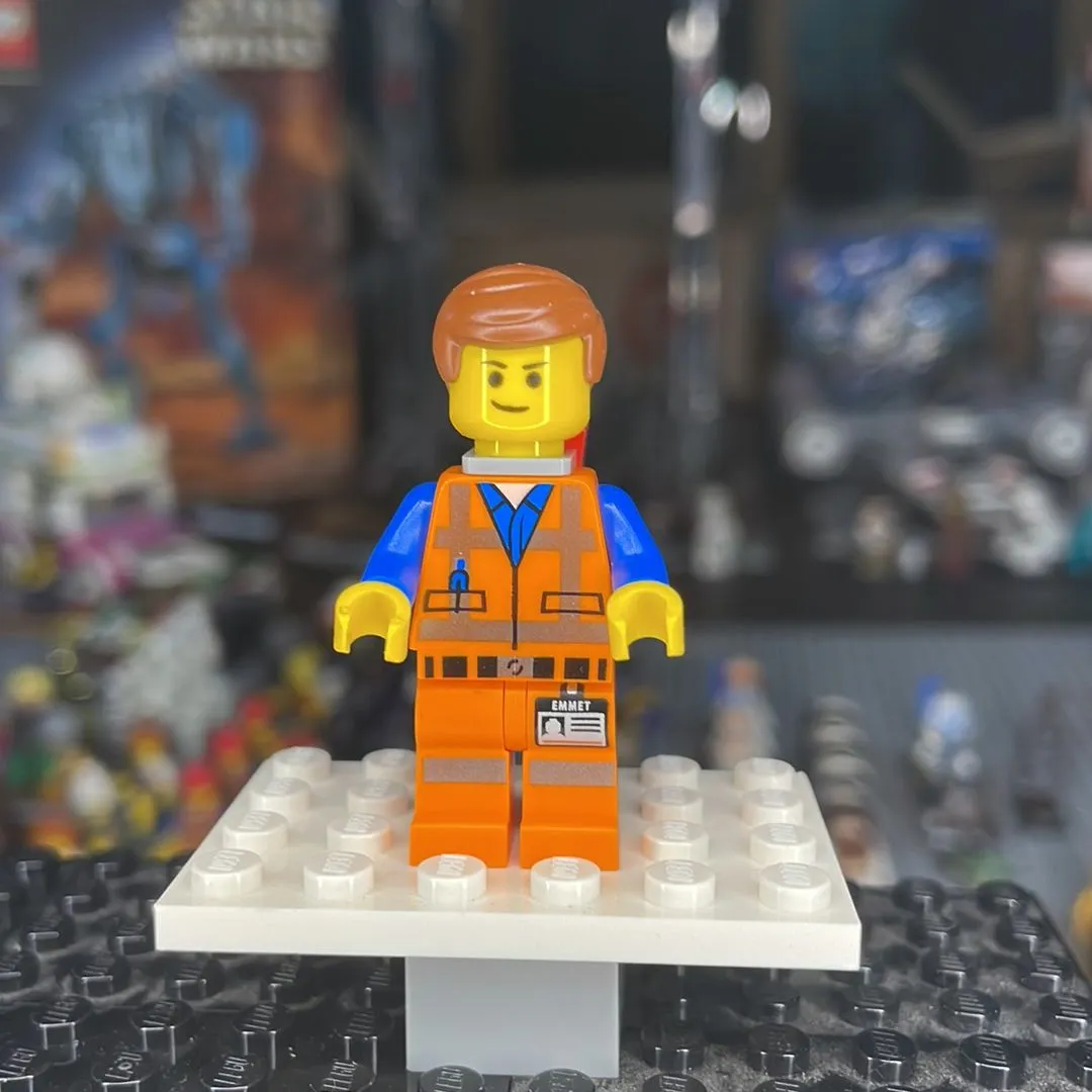 Product image for Lego Movie Emmet (Piece of Resistance)