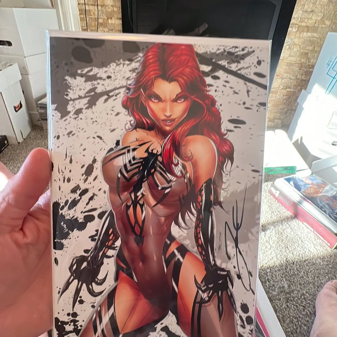 Product image for Mary Jane Venomized variant virgin signed w coa