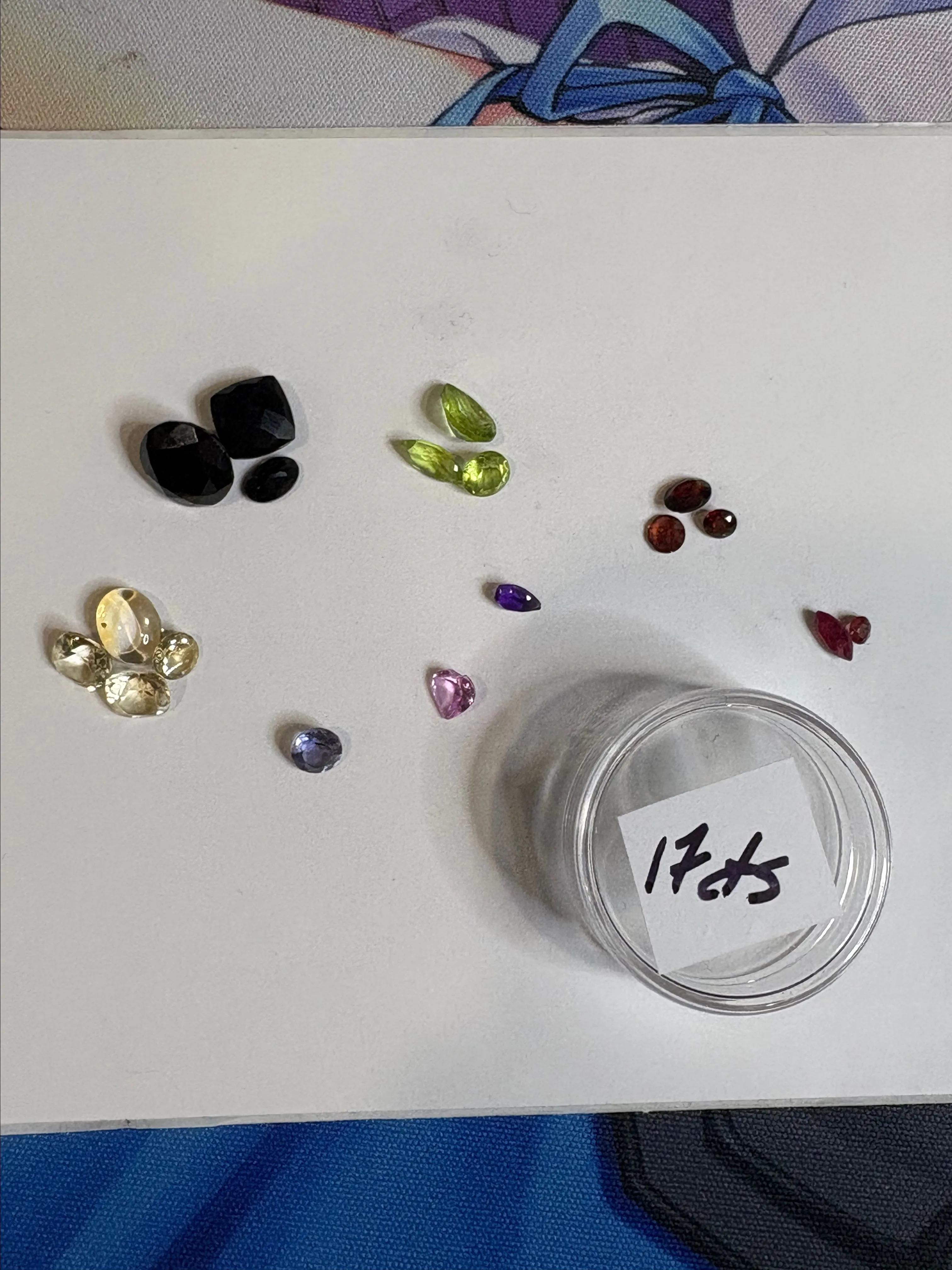 Product image for 17cts mixed gem jar