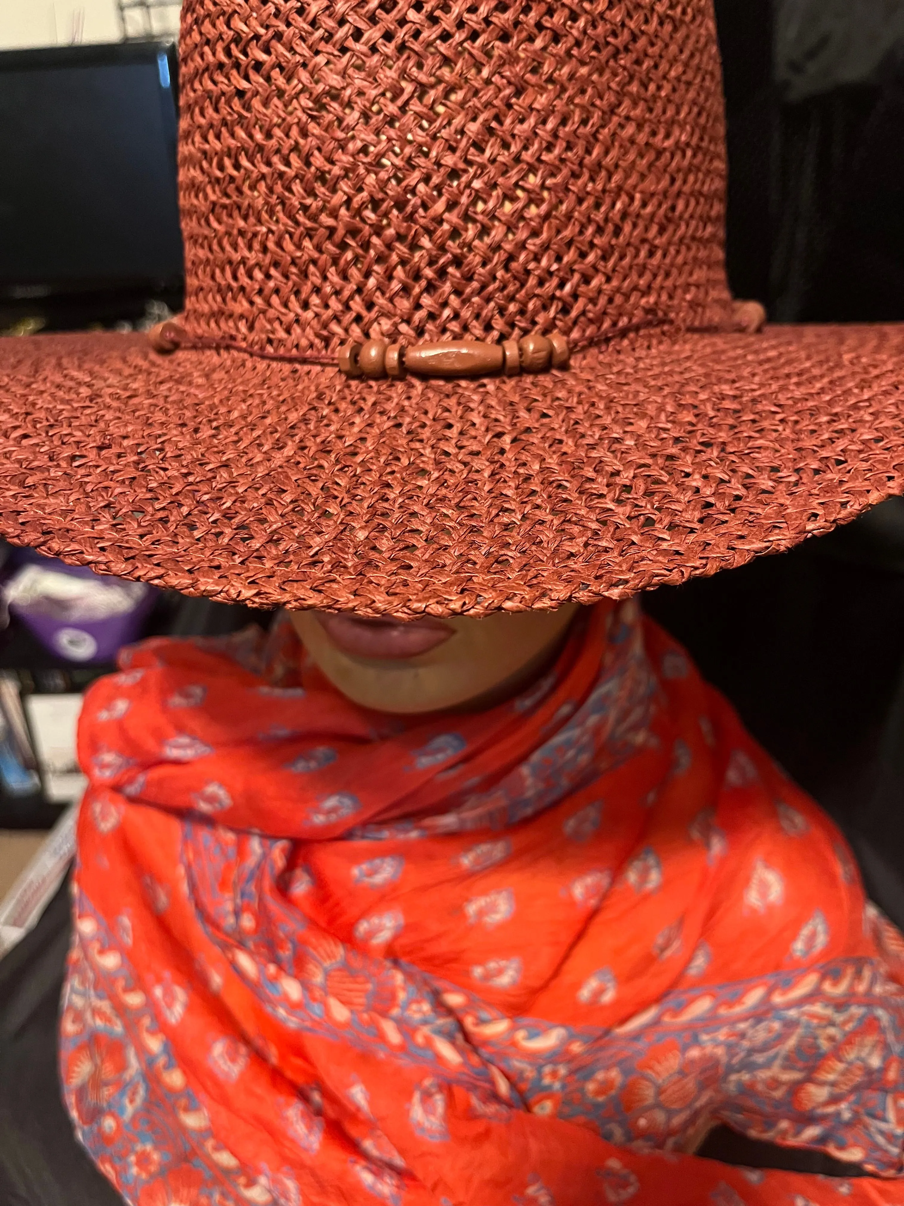 Product image for NWT UNIVERSAL THREADS rust color adjustable straw