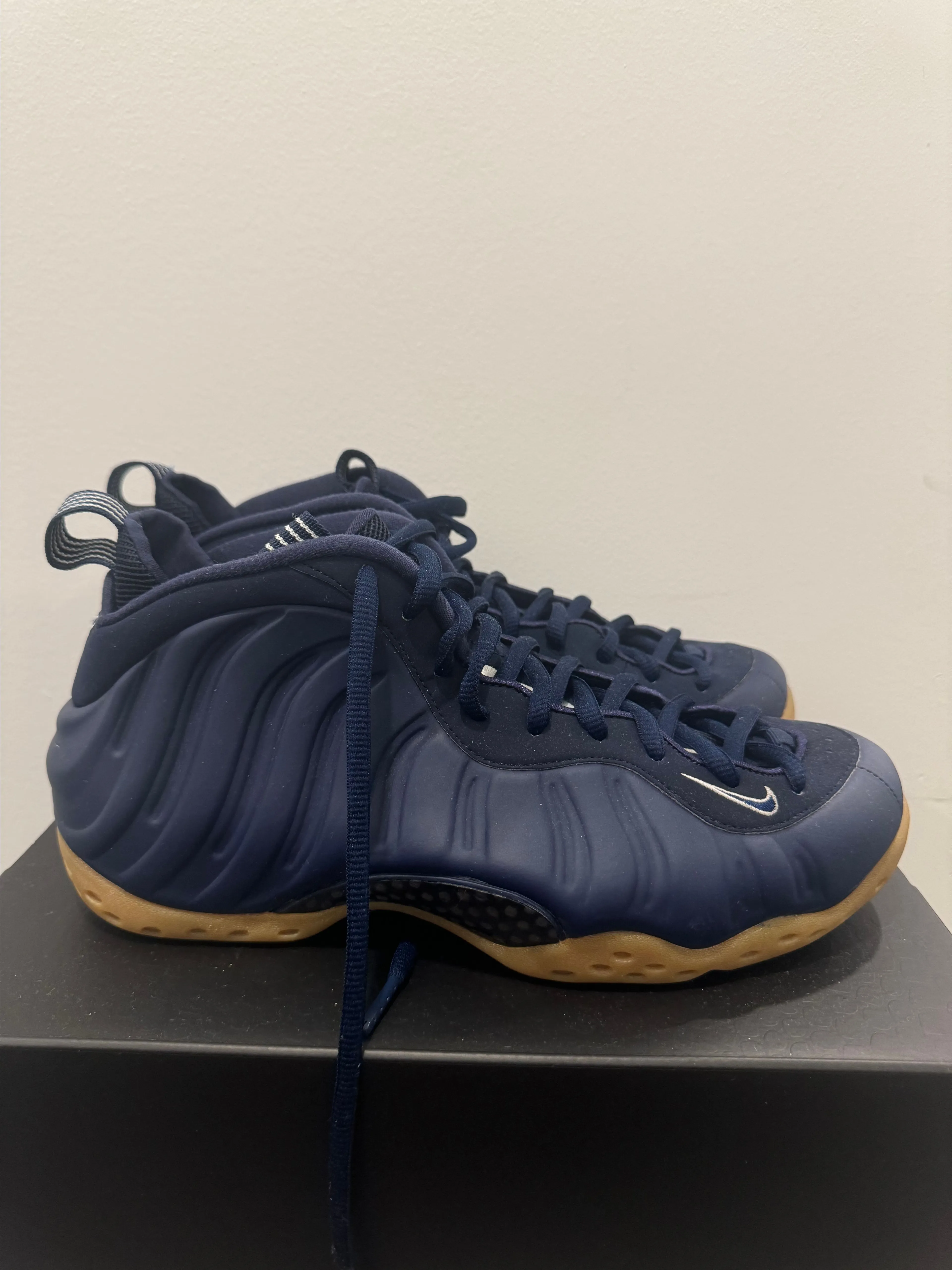 midnight navy foamposite release date