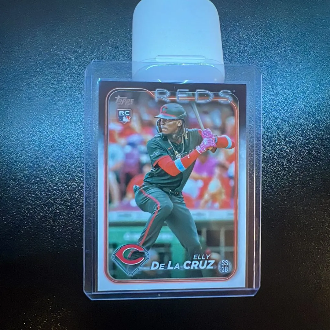 Product image for Topps #141 Elly de la Cruz Rookie Card
