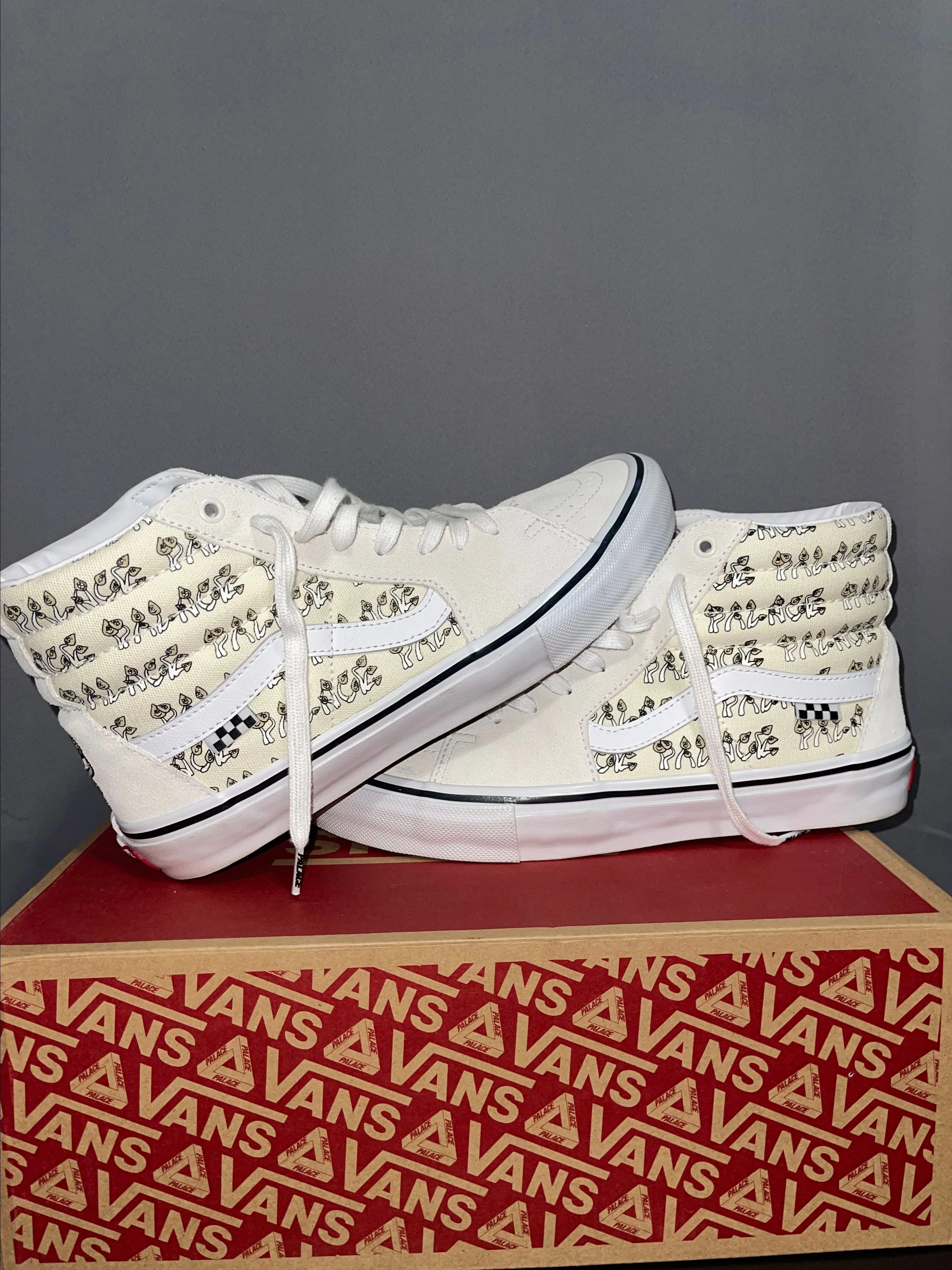 Product image for 10.5M Vans Skate Sk8-Hi "Palace Shroom Pack Marshmallow"
