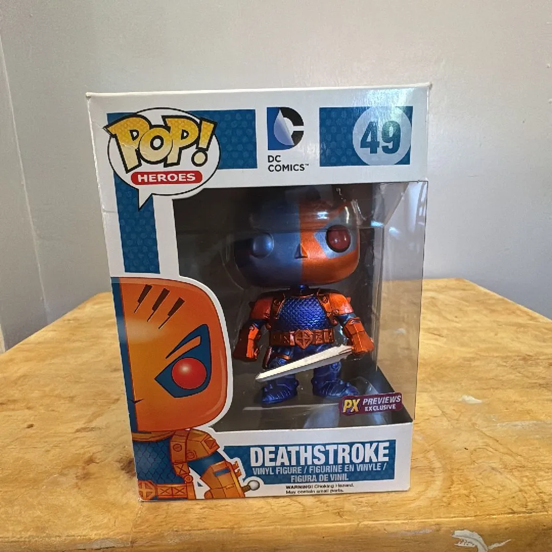 Product image for Deathstroke (Metallic)