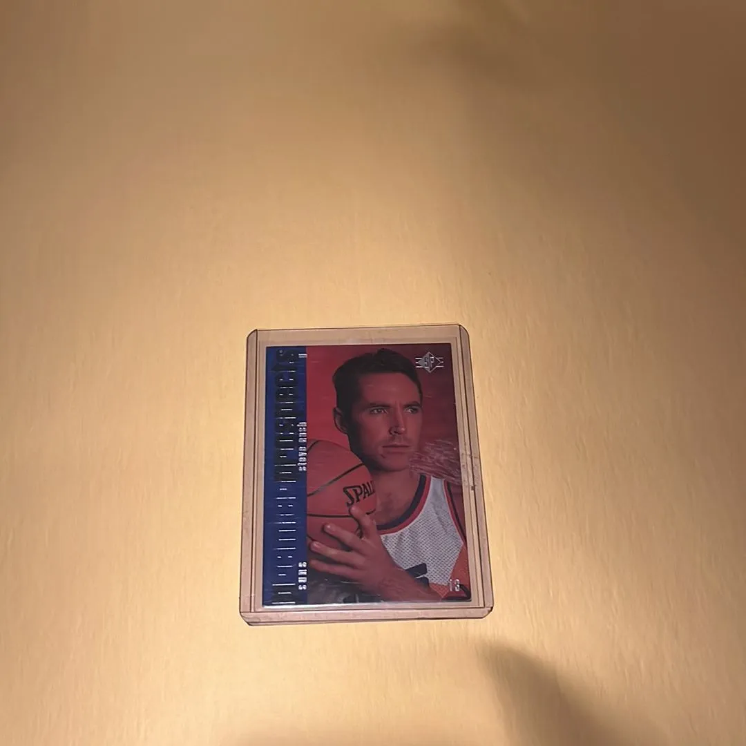 Product image for 1997 Steve Nash Rookie card #142