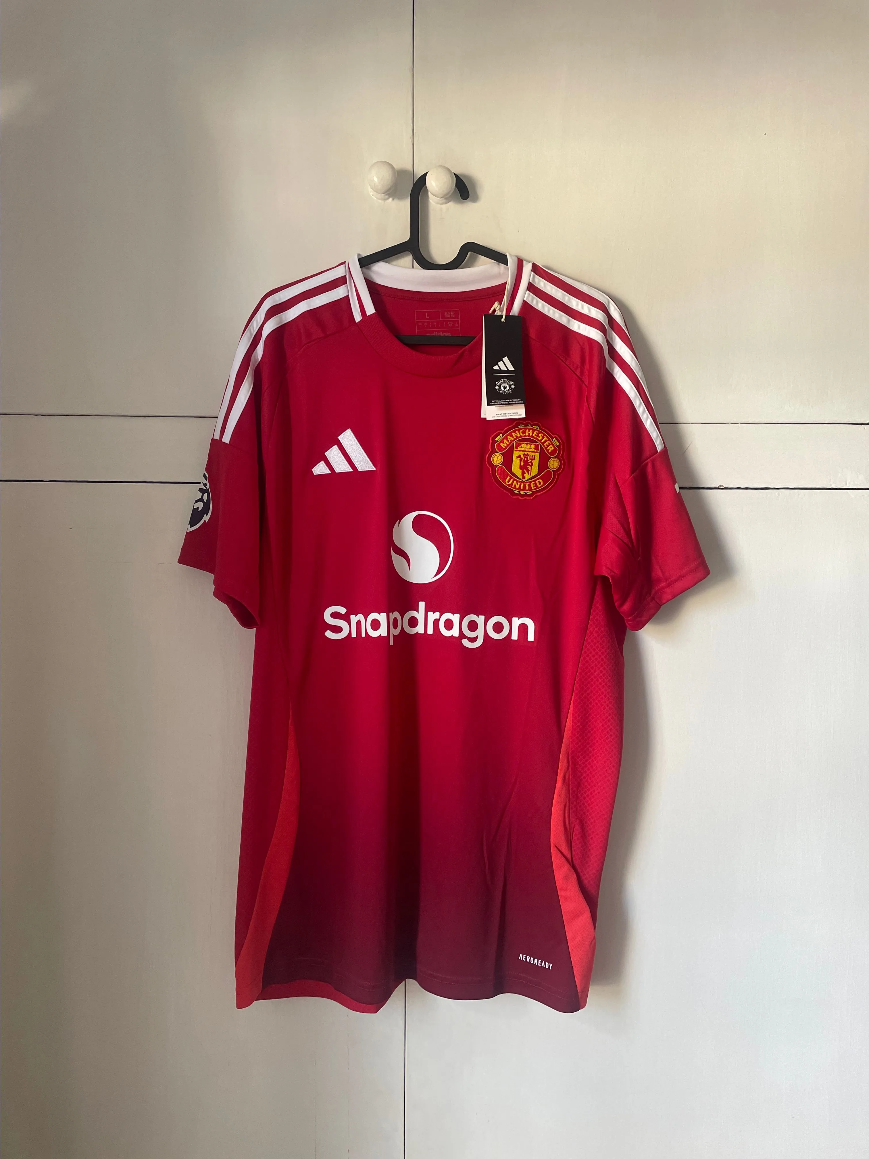 Product image for 2024-25 Manchester United Home Shirt MOUNT #7 *BNWT* L