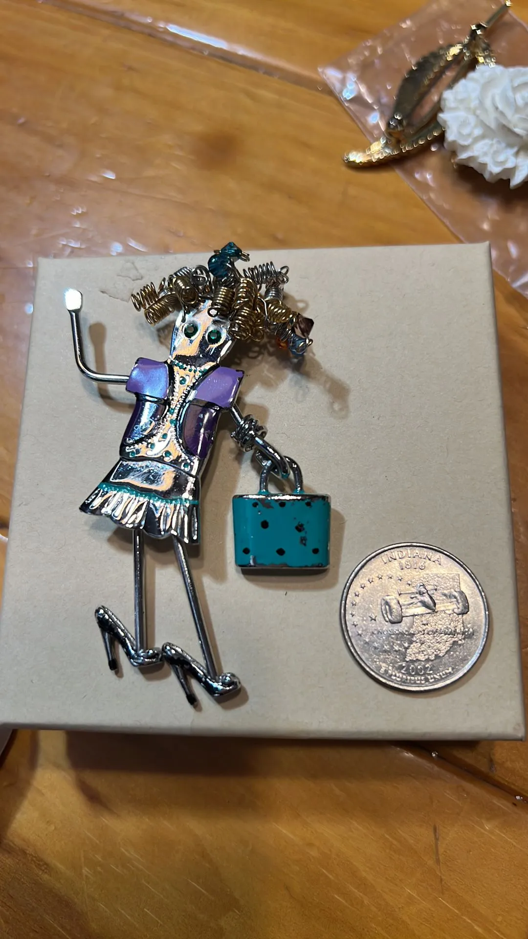 Product image for Caretta By GANZ styling girl brooch