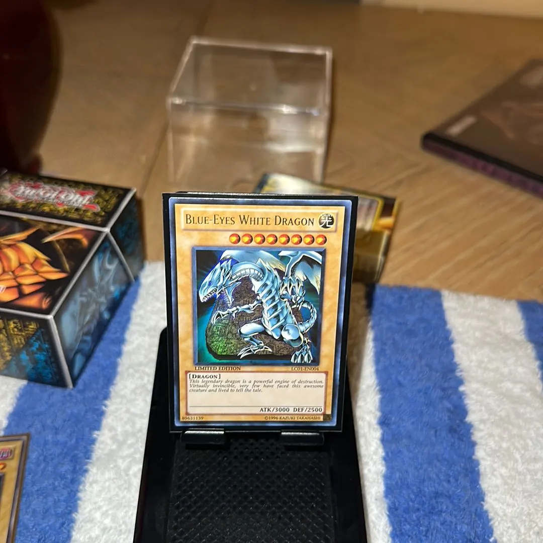 Product image for Blue eyes white dragon