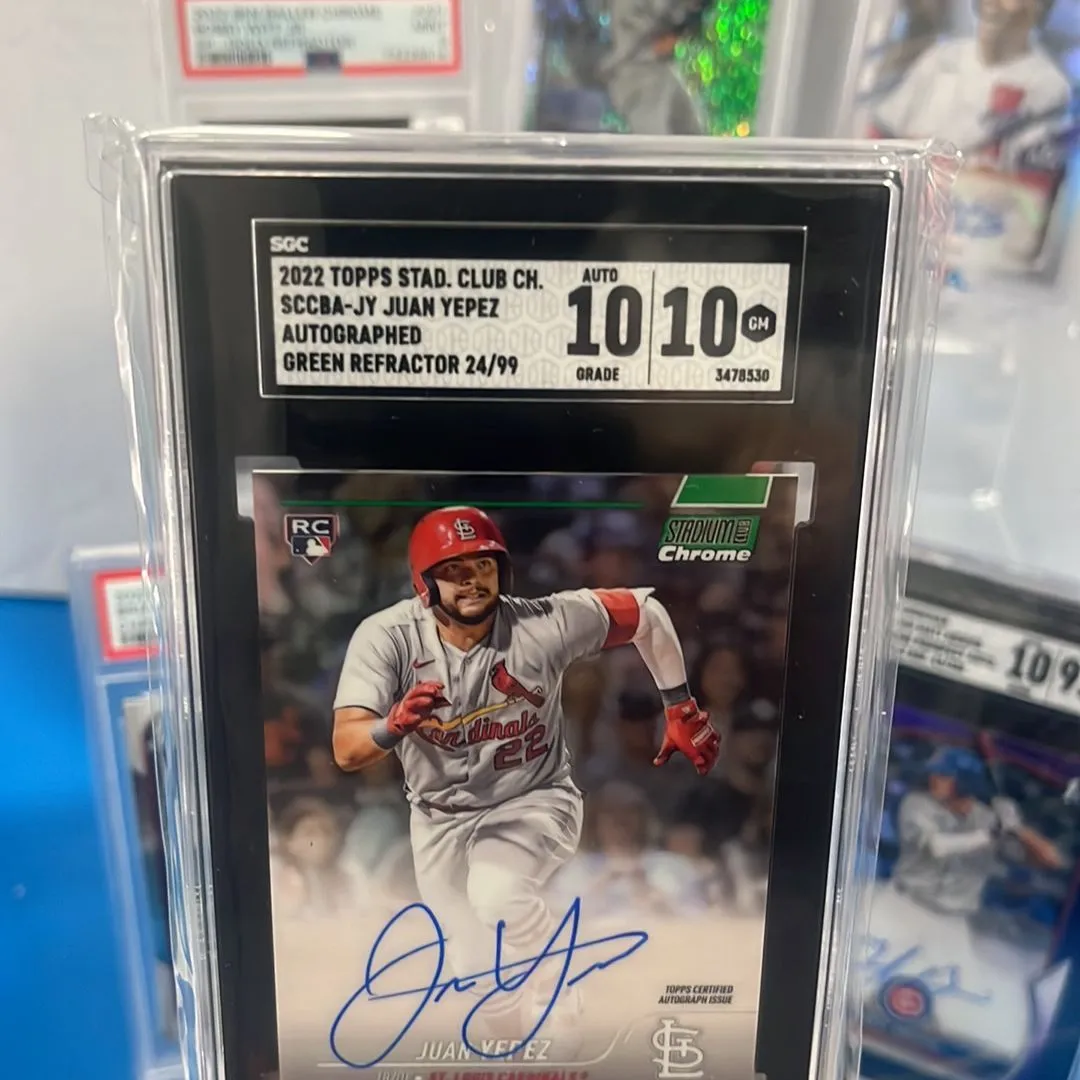 Product image for 2022 Topps Stadium Club Chrome Juan Yepez SGC Auto. Green Refractor 10