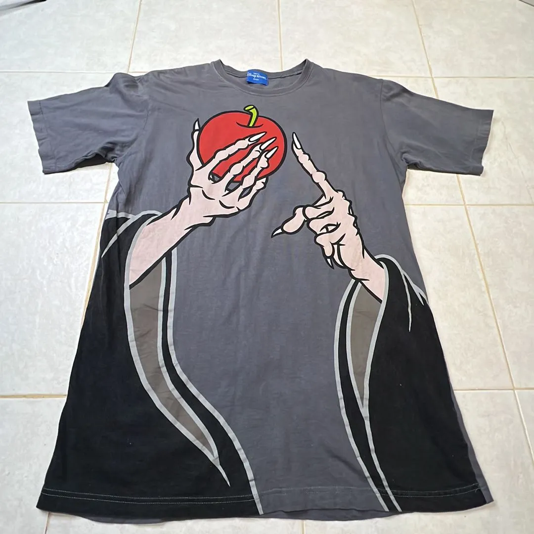 Product image for Size Large - 90s/Y2K Disney Resort Wicked Witch AOP