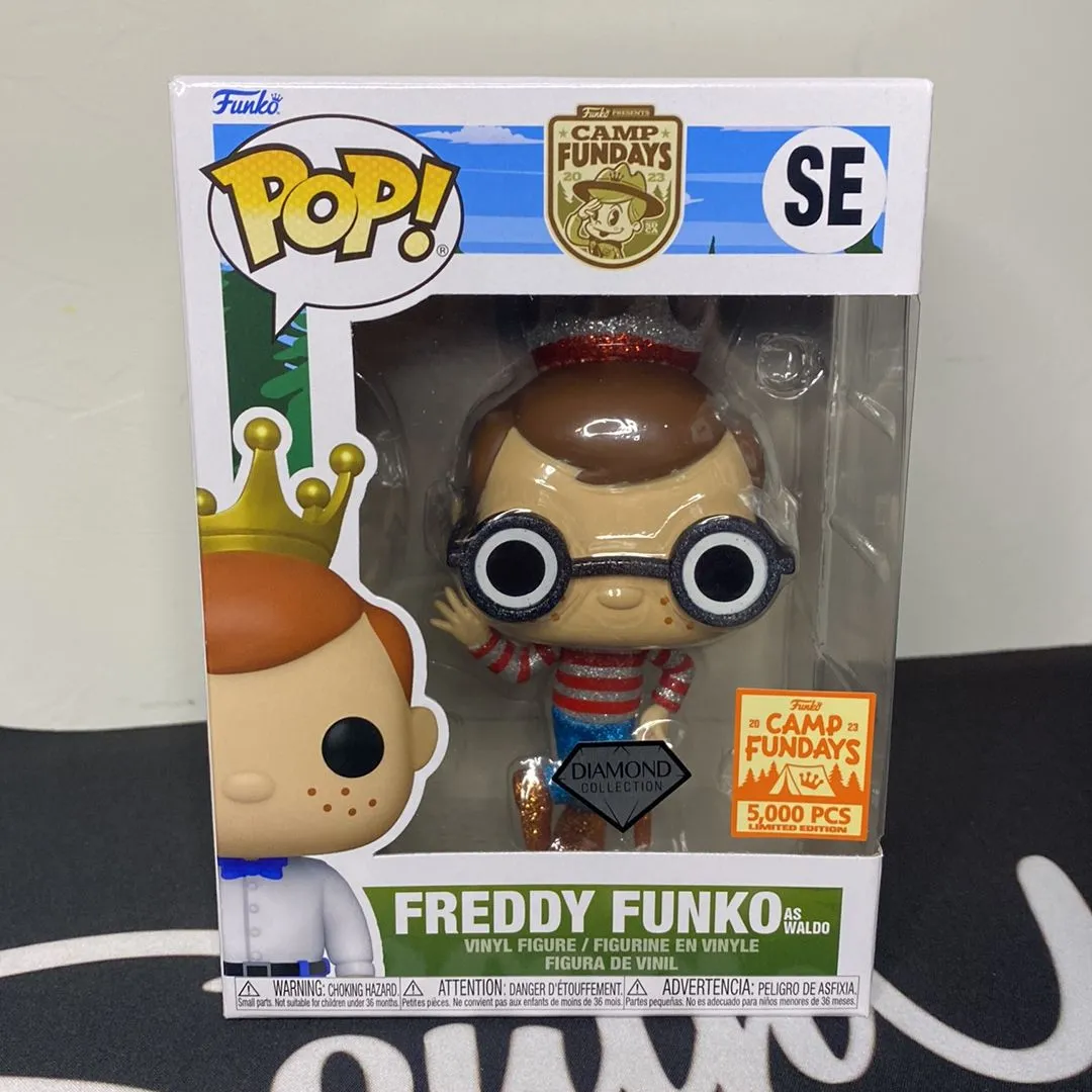 Product image for Freddy Funko as Waldo (Diamond Glitter)