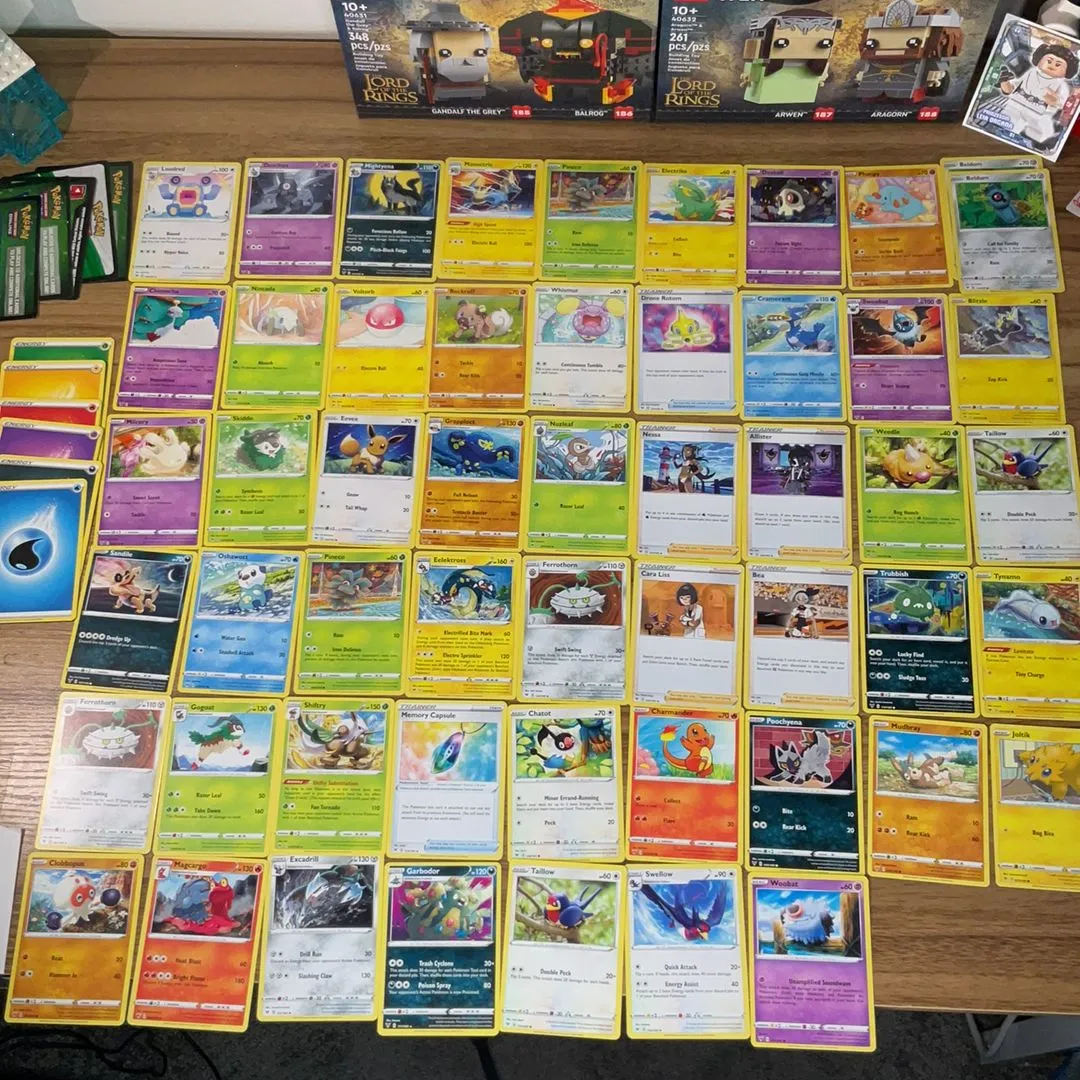 Product image for Z -Pokémon Vivid Voltage Bulk Lot (56 cards)