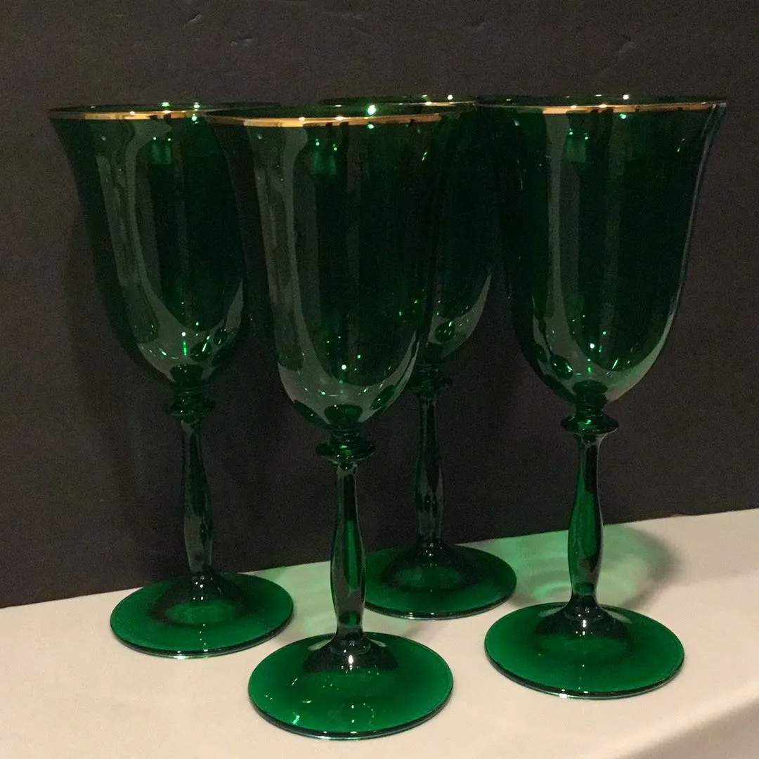 Product image for Stella flared glass emerald green