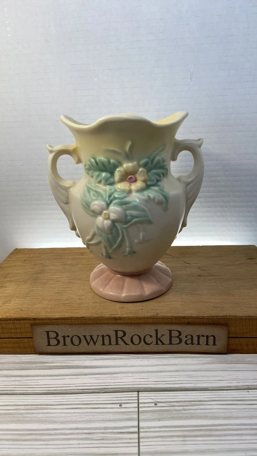 Product image for Hull wildflower, pottery