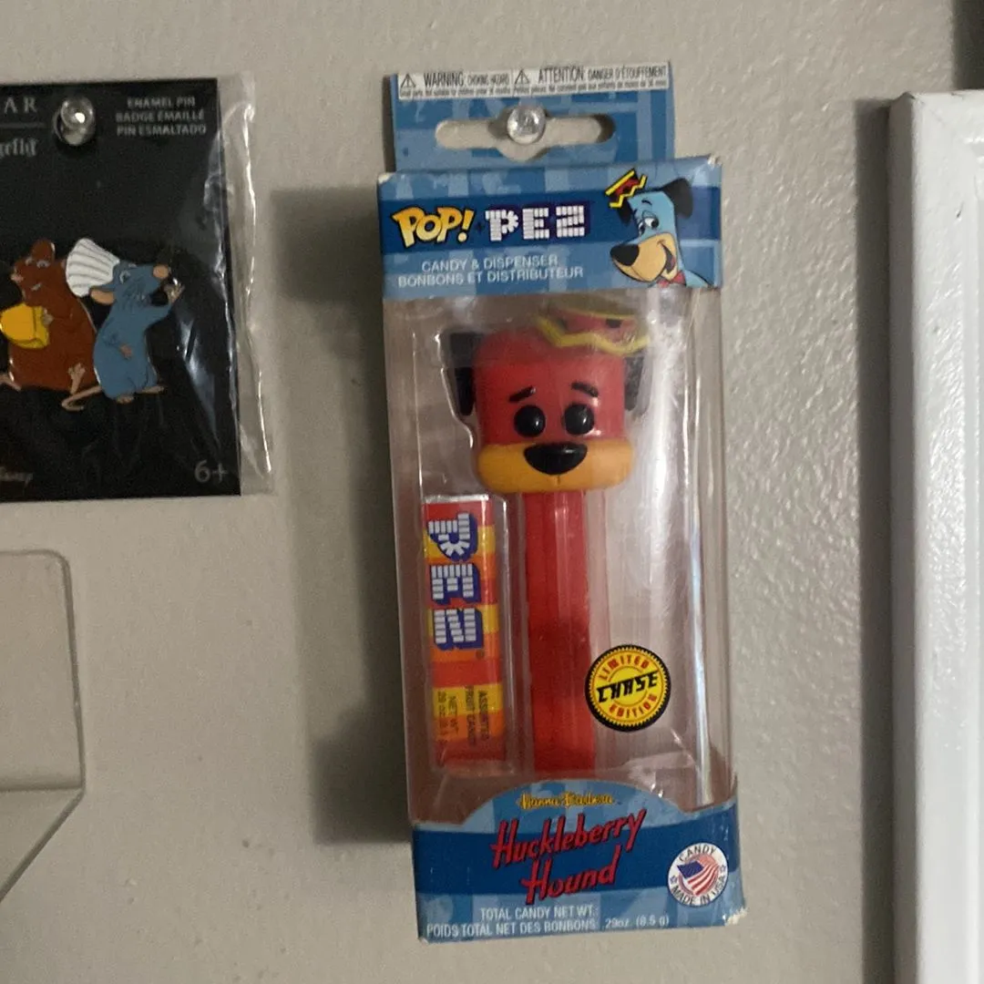 Product image for Huckleberry Hound (PEZ) Red CHASE