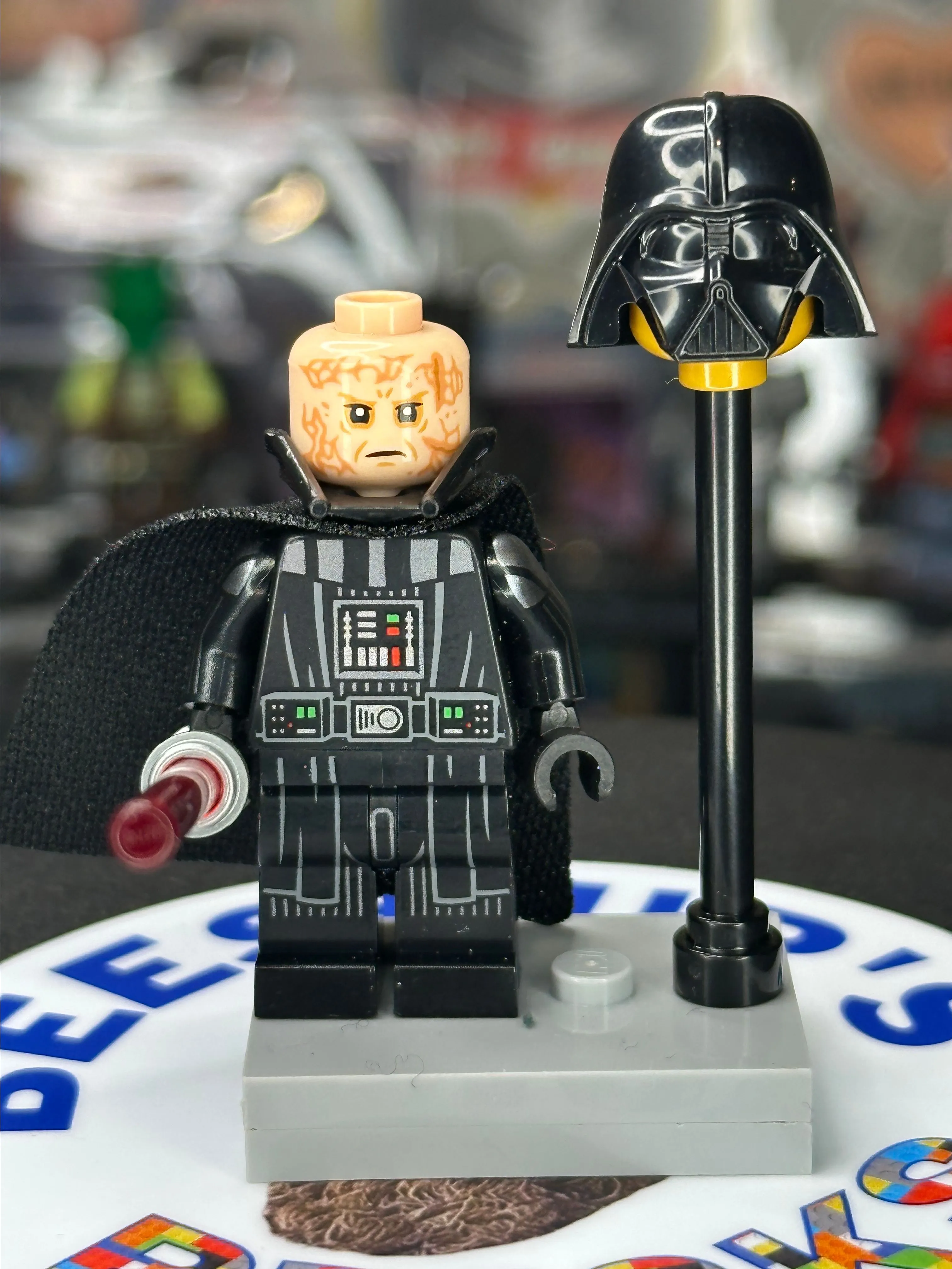 Product image for Darth Vader - Light Nougat Head, Printed Arms - sw1228