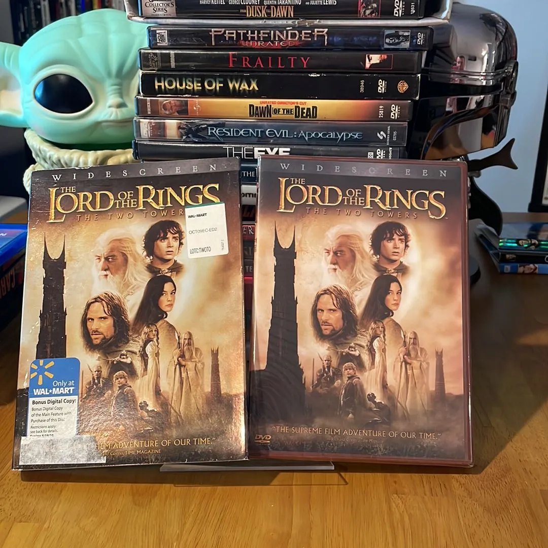 Product image for The Lord of the Rings The Two Towers Dvd Sealed