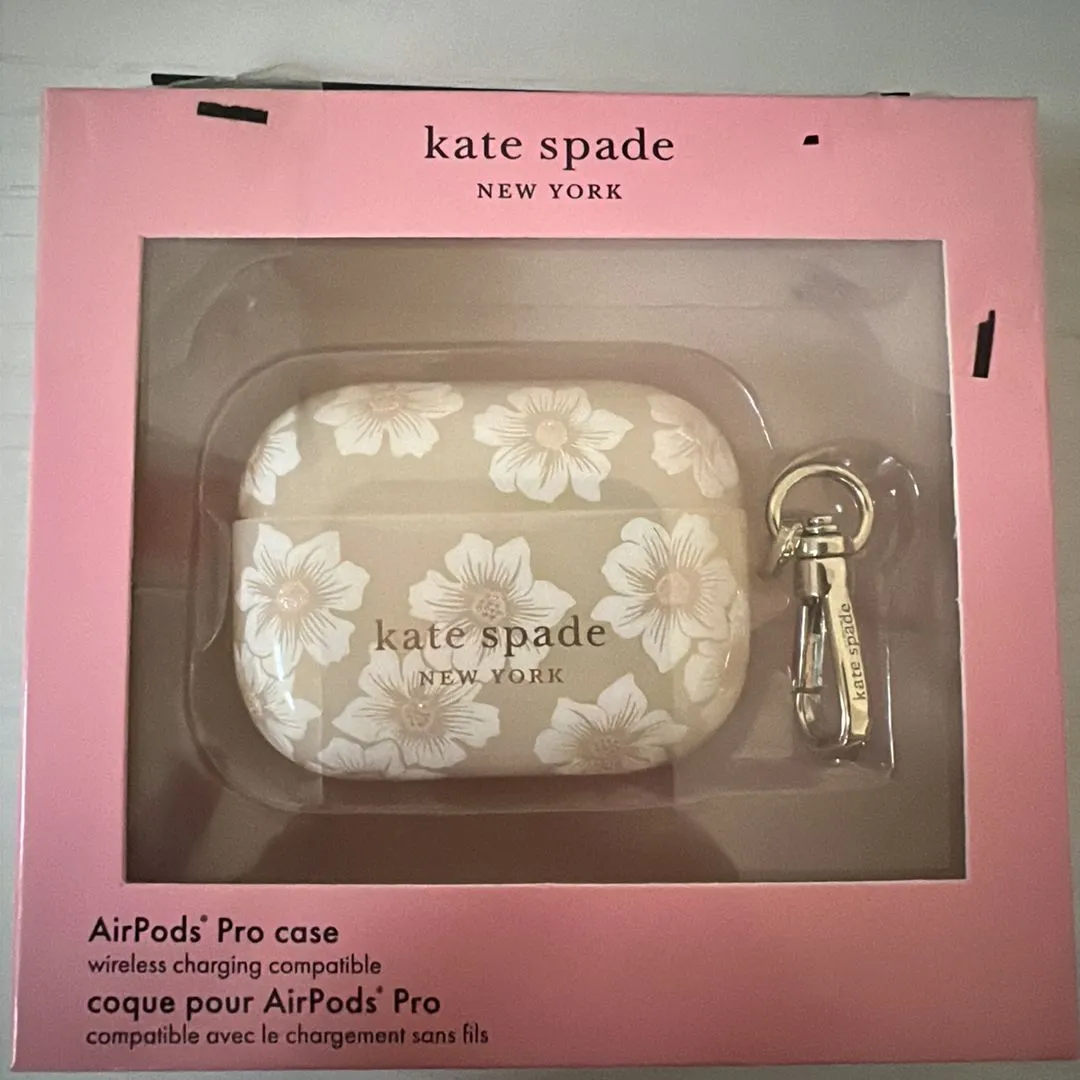 Product image for Kate spade New York AirPods Pro CASE msrp: 65.00