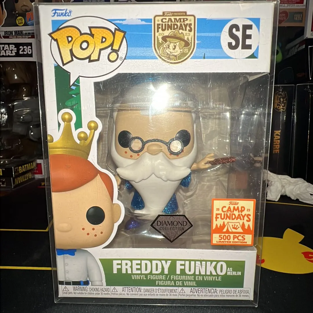 Product image for Freddy Funko as Merlin (Diamond Glitter) [Online Exclusive]