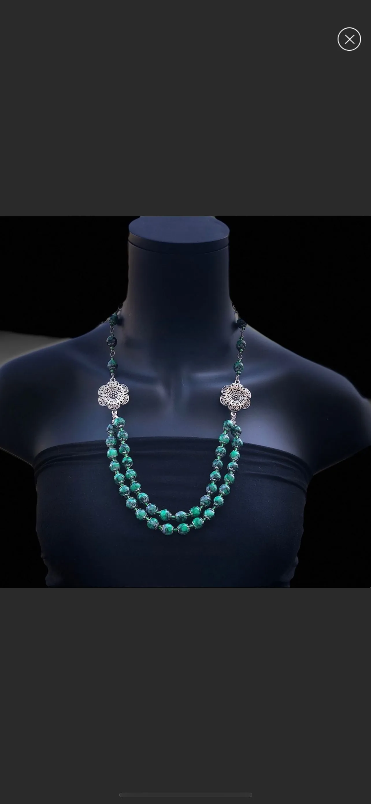 Listing Image Blurred Background