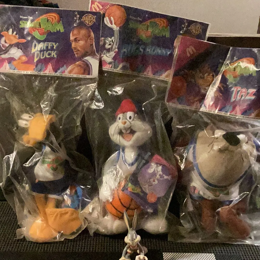 Product image for Space Jam Bugs Bunny, Daffy Duck, Taz, and miniature Bugs toy