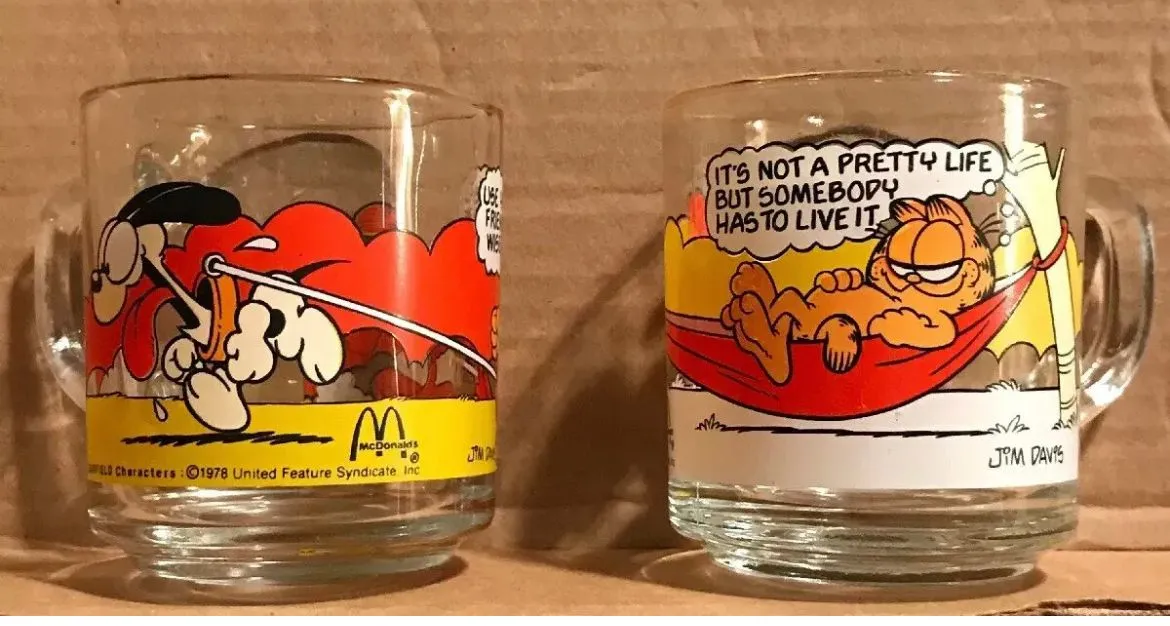 Product image for Set Of 2 Vintage 1978 McDonalds Garfield Glass Coffee Cups, Mugs by Jim Davis