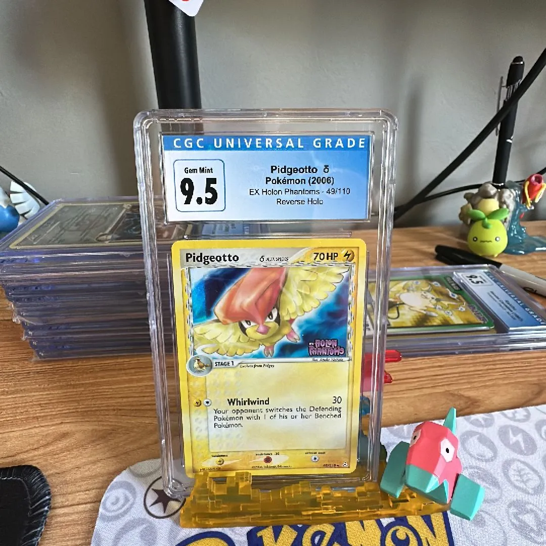 Product image for Pokémon Pidgeotto EX HOLON PHANTOMS 49/110 CGC 10