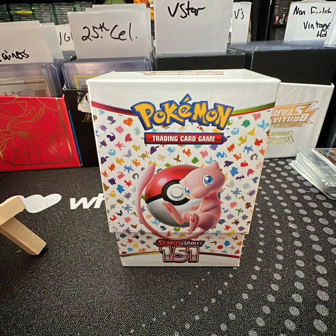 Product image for 151 English Booster Bundle Box EMPTY