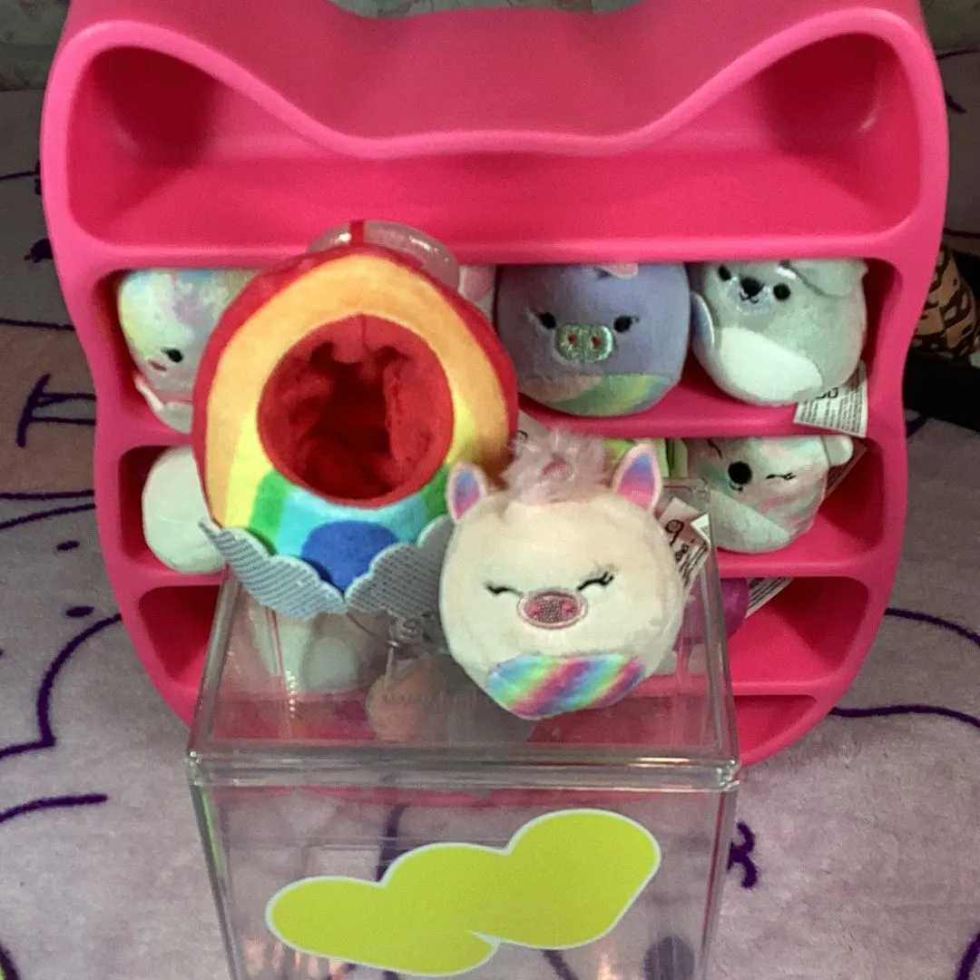 Product image for Rita the Unicorn and Rainbow Style & Play Clip by Squishmallows