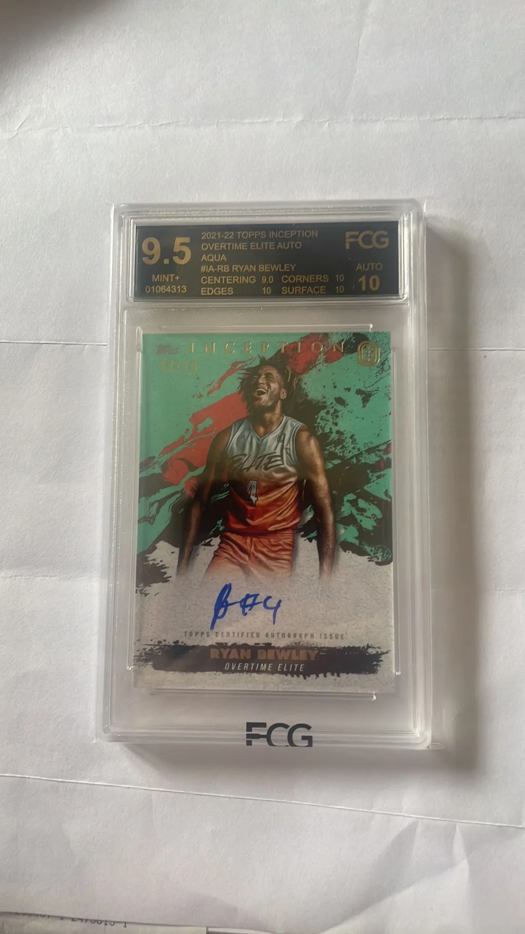Product image for 2021-22 Topps Inception OTE Auto Aqua Ryan Bewley