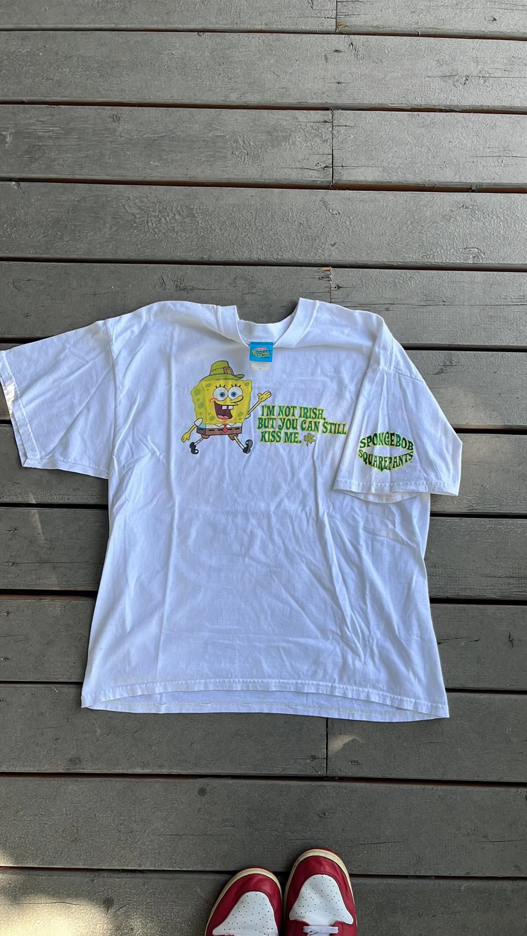Product image for 2002 SpondgeBob SquarePants Irish Shirt XL