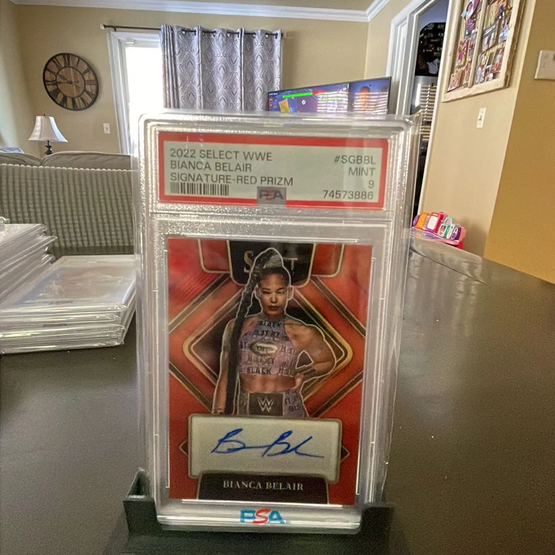 Product image for 2022 Panini Select Wwe Signatures Bianca Belair Signature-Red Prizm PSA MINT 9