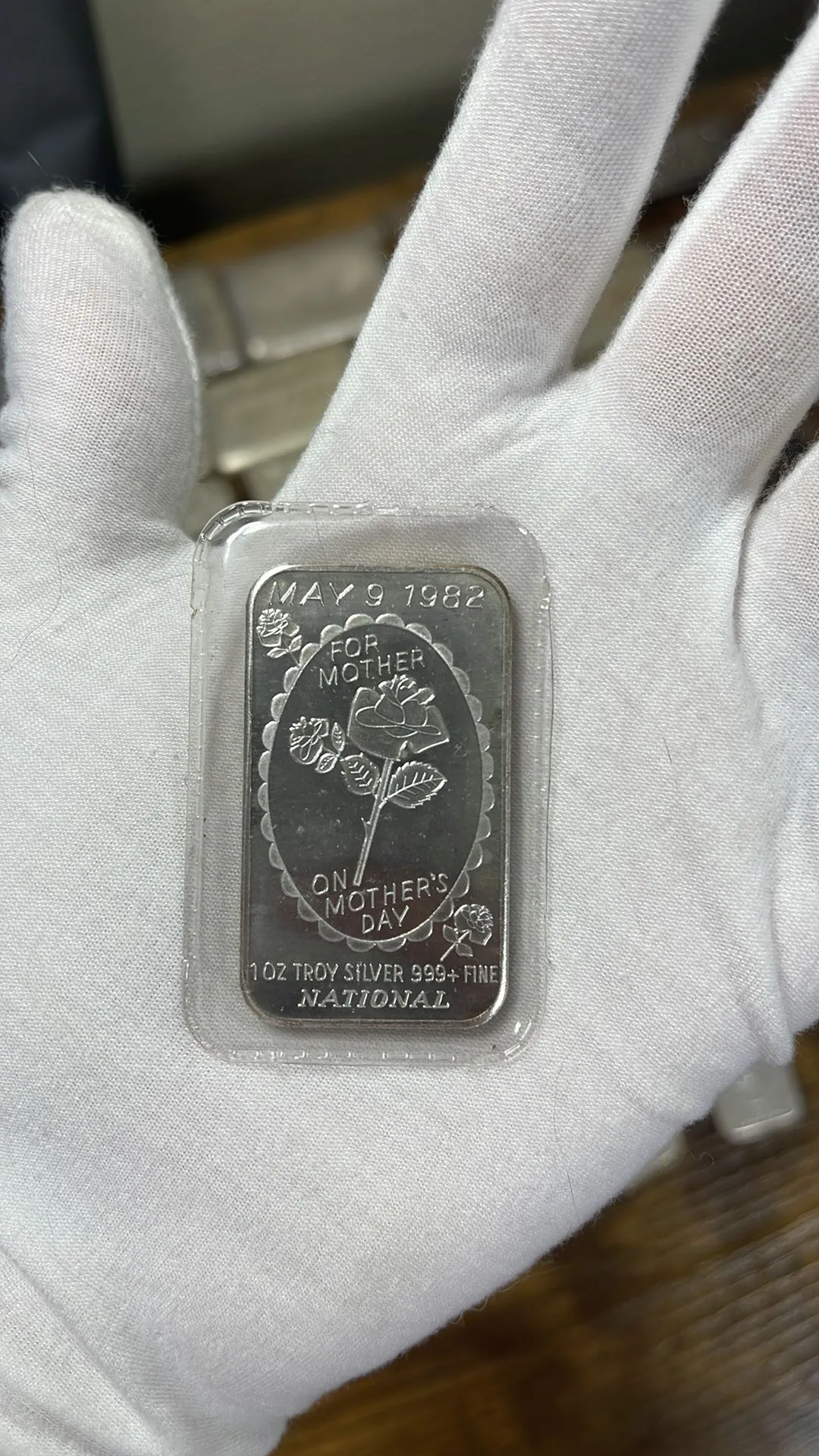 Product image for National 1982 Mother’s day Sealed