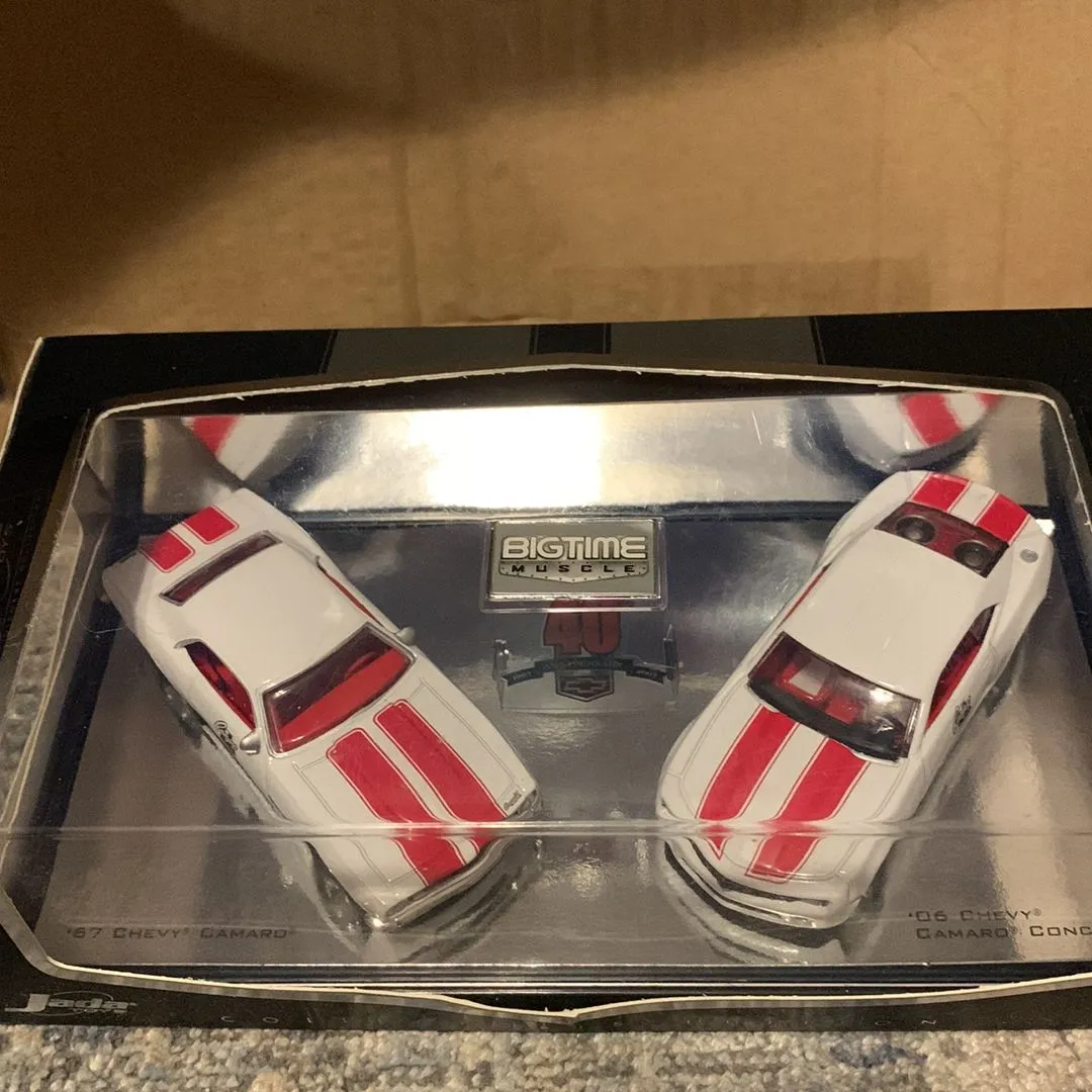 Product image for Jada Camaro Set
