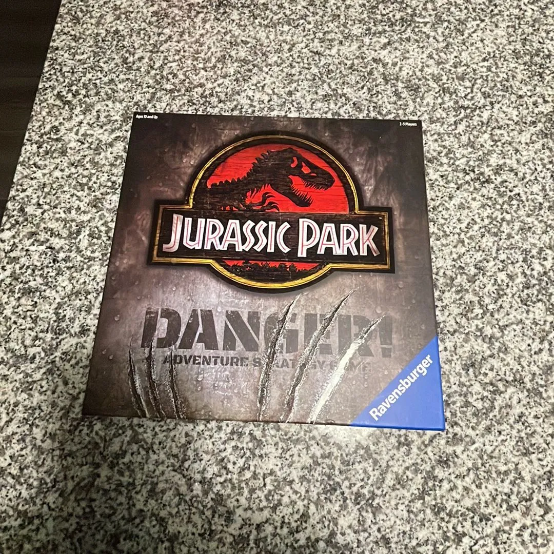 Product image for Board Game:Jurassic Park Danger!