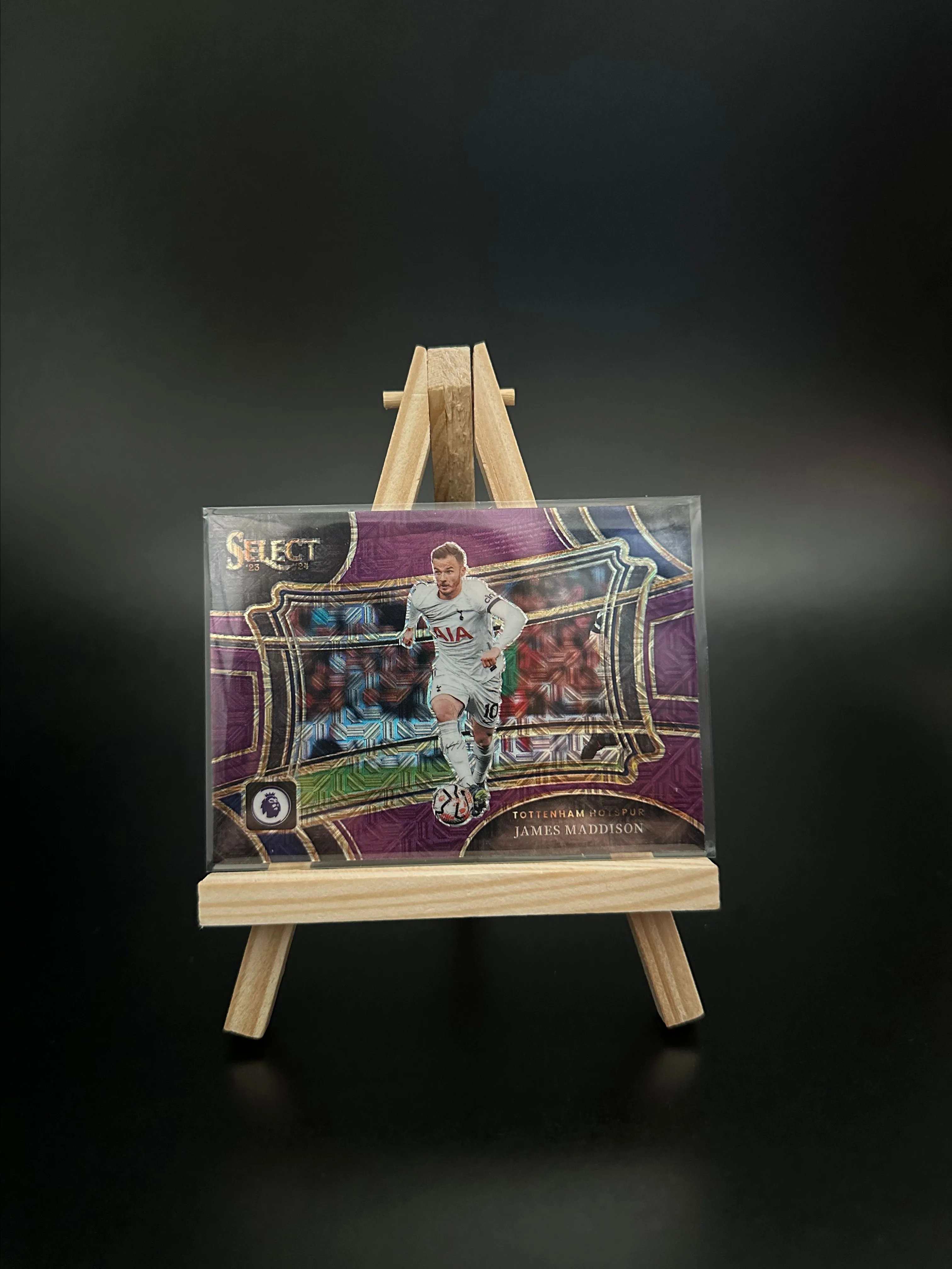 Product image for 2023-24 Select EPL James Maddison #248 Field Level Pink Mojo Prizm