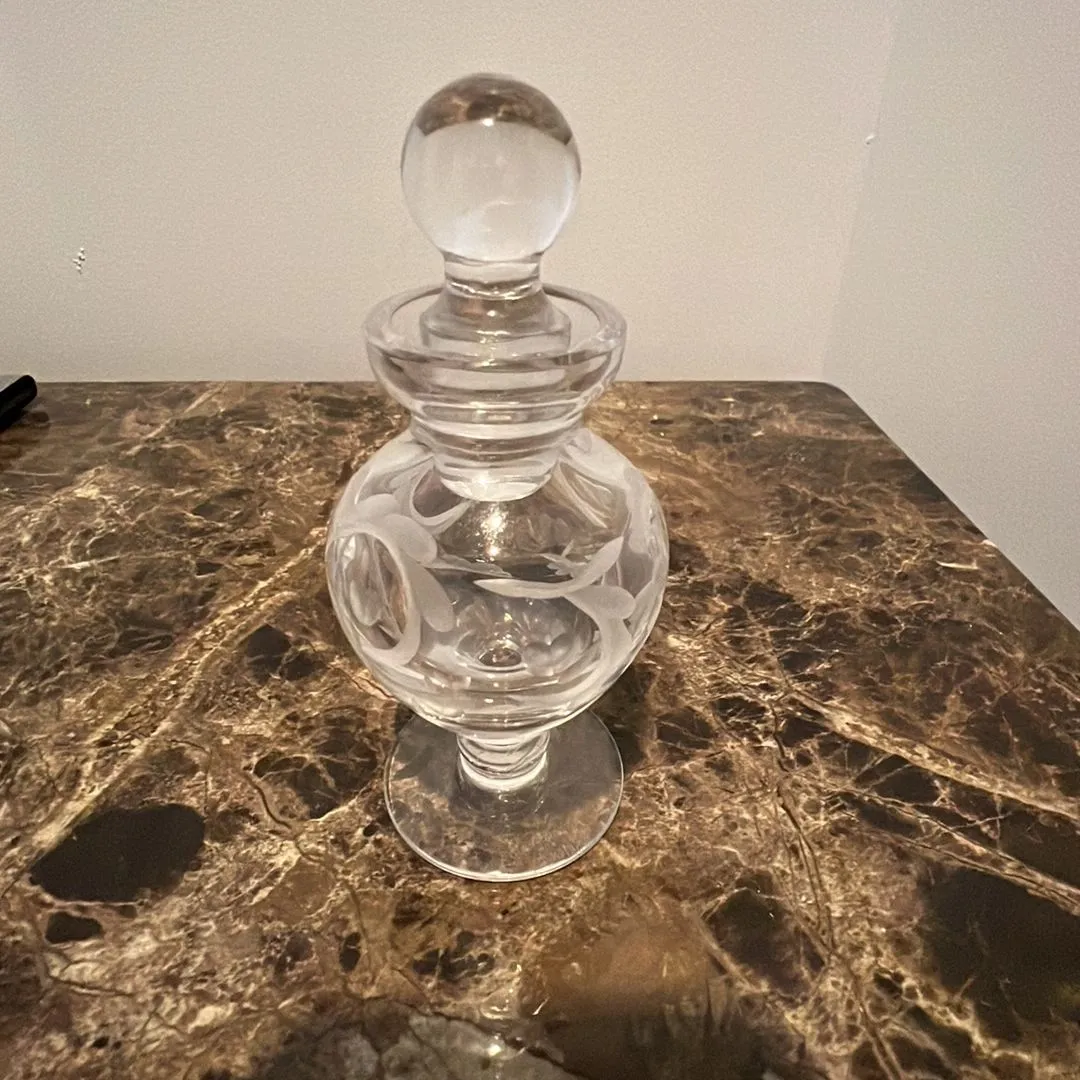 Product image for Heart and floral perfume bottle