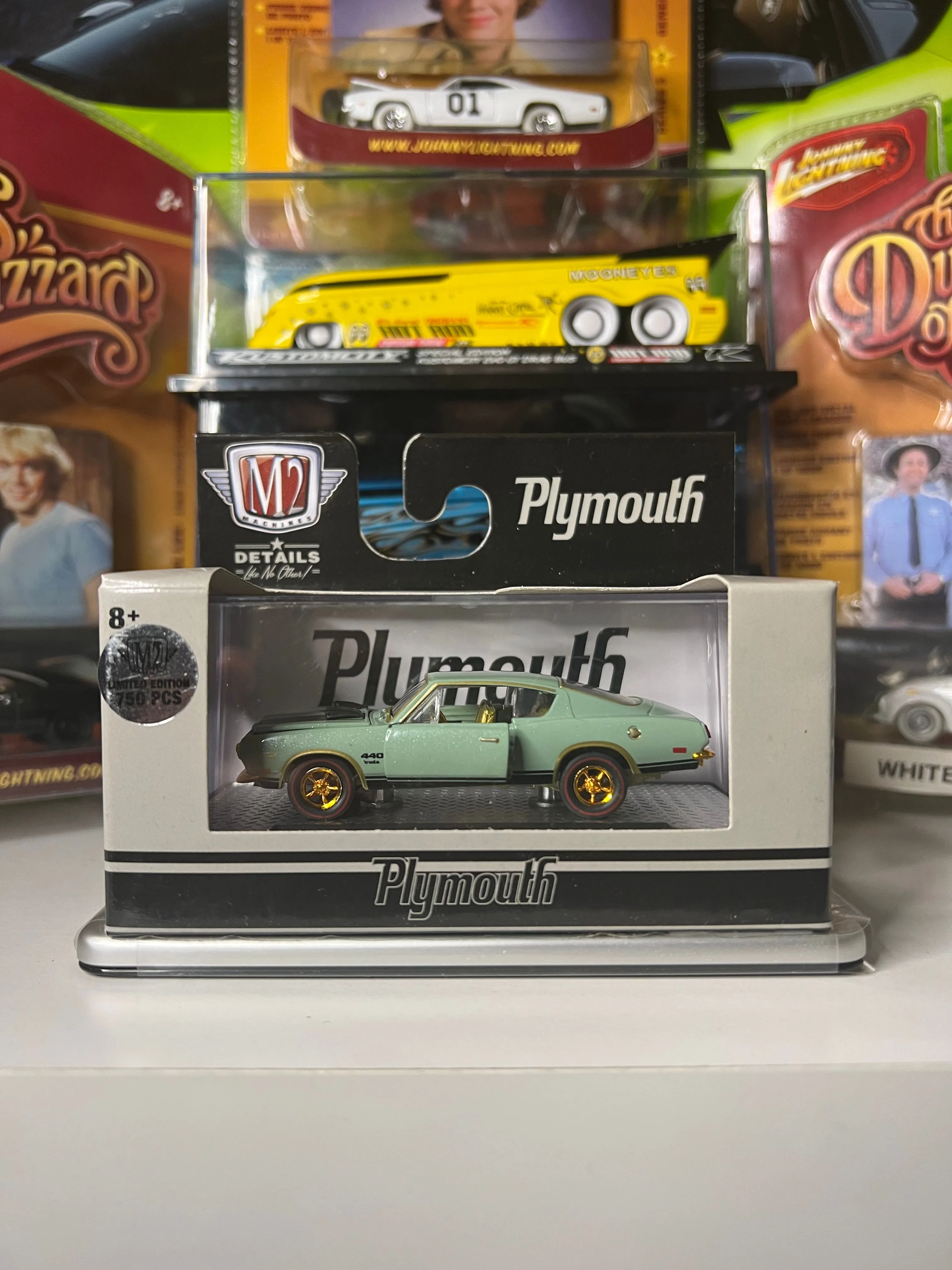 Product image for M2 Machines 1969 Plymouth Barracuda 440 1/750 CHASE!!