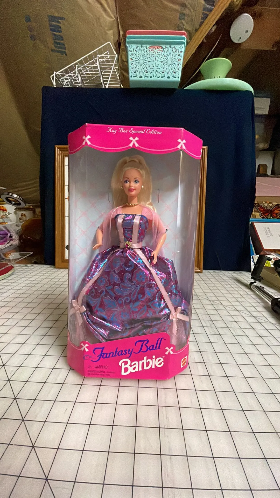Product image for Inv. 4706 VINTAGE 1997 MATTEL FANTASY BALL BARBIE DOLL # 18594 BLONDE ORIGINAL BOX 