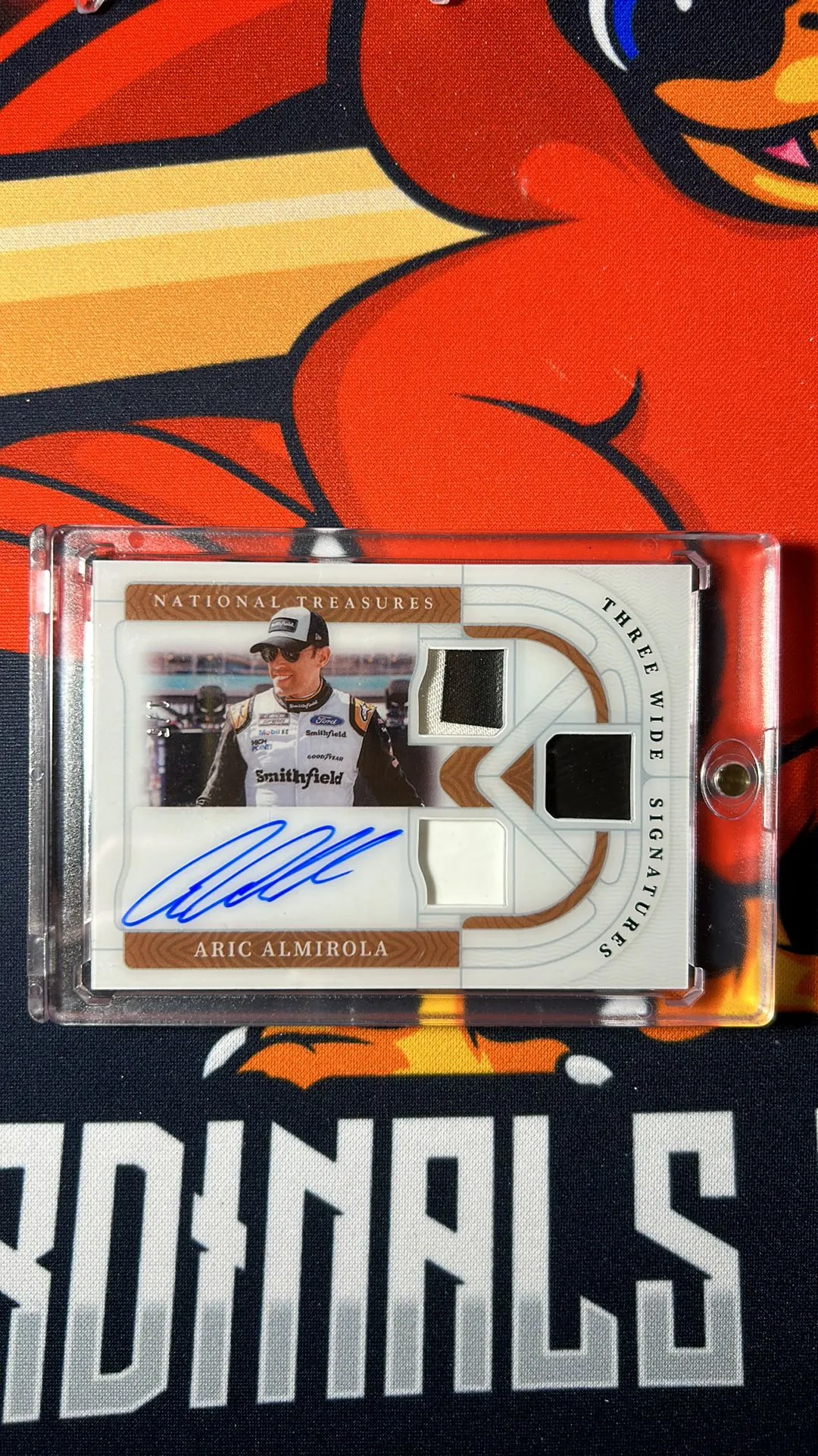 Product image for Aric Almirola Three Wide Signatures Green 1/5