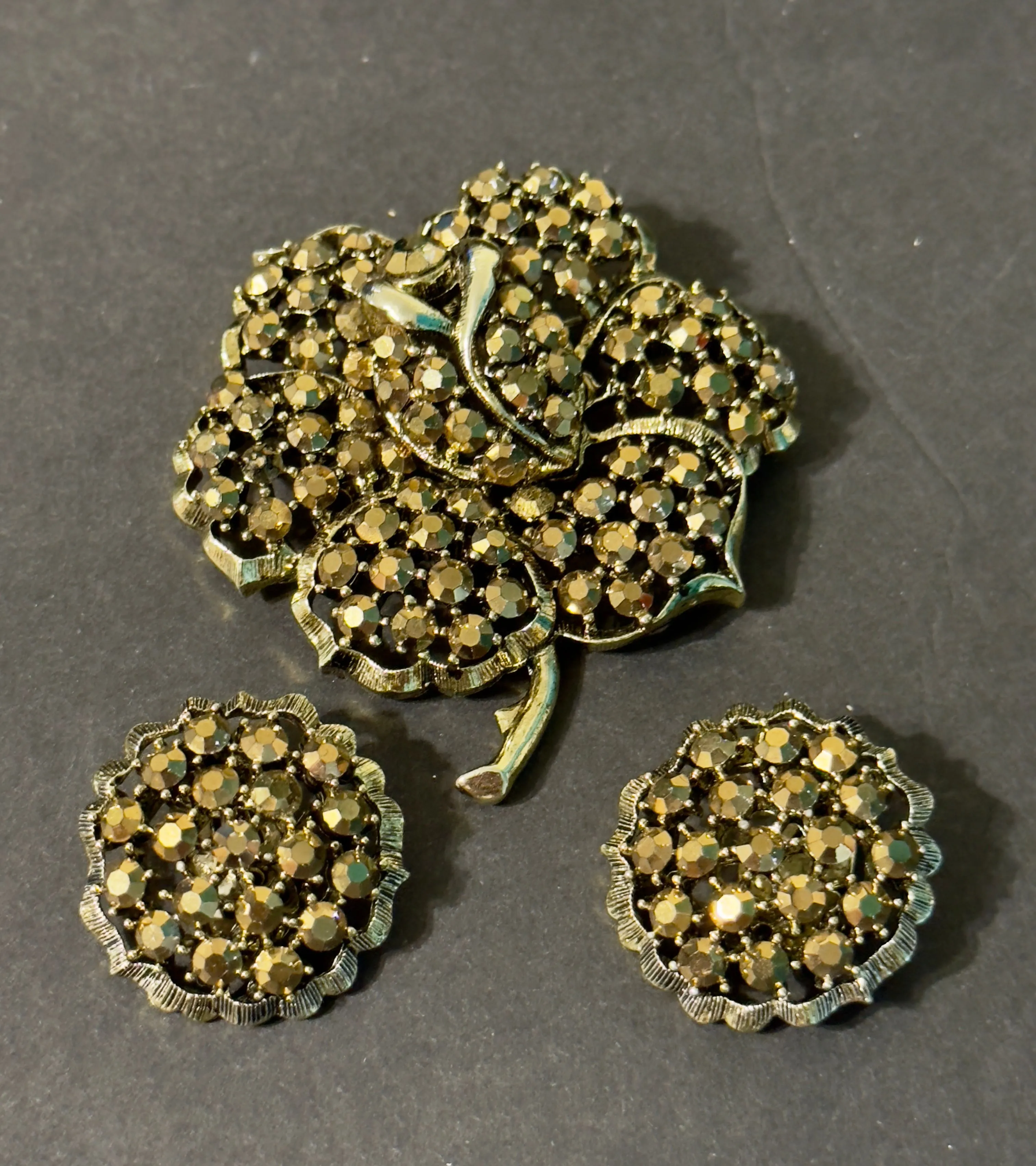 Product image for Weiss Vintage Gold Tone Arum Rhinestone Flower Brooch & Earring Set