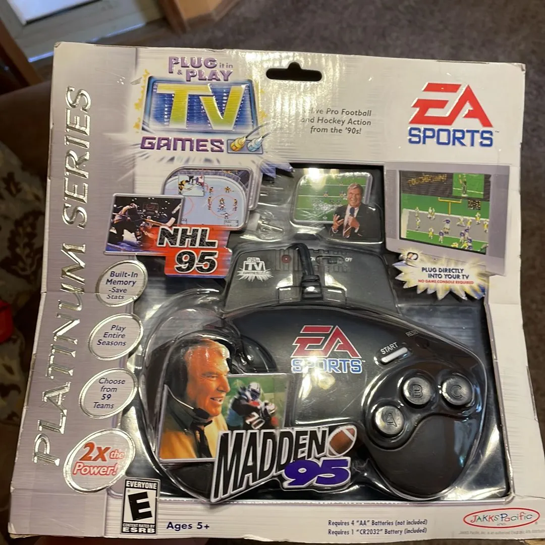 Product image for Plug & Play Madden 95 & NHL 95