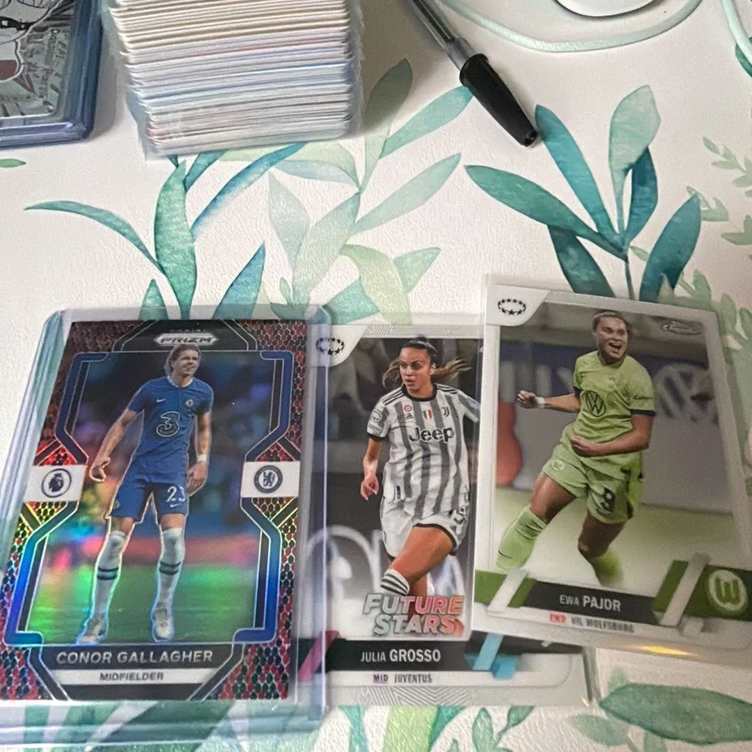 Product image for Conor Gallagher panini prizm snakeskin 2022/23 and 2 women’s chrome base cards