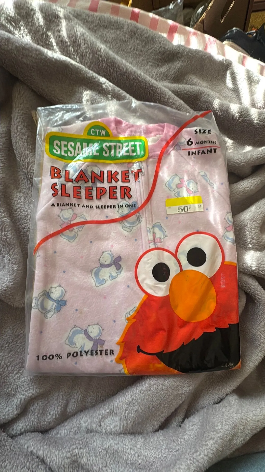 Product image for New Sesame Street blanket, sleeper size 6 months, infant pink with polar bears