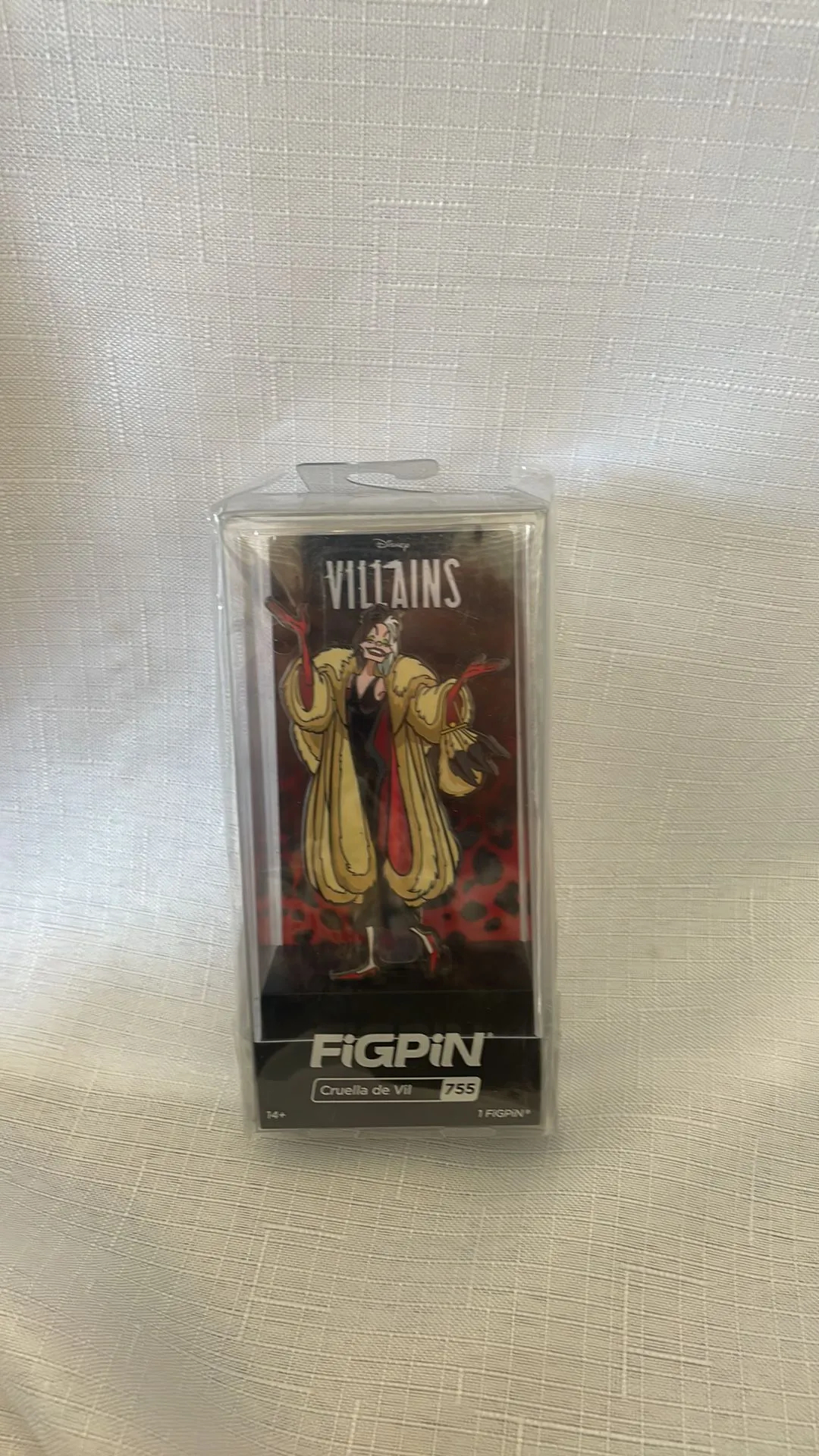 Product image for Cruella De Vil FigPin