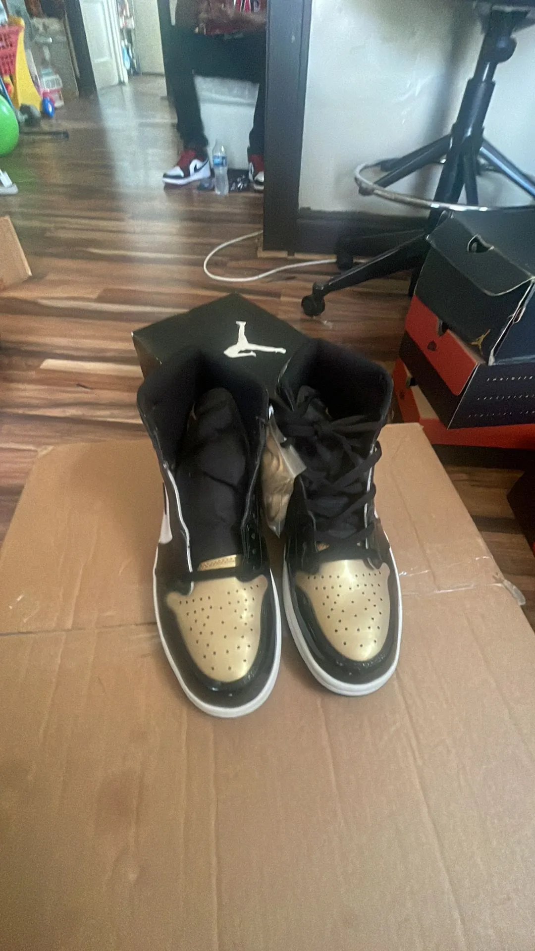 Product image for Jordan 1 high gold toe
