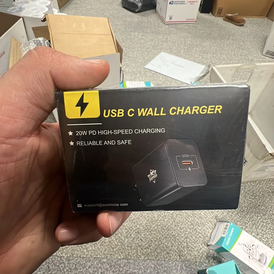 Product image for USB C wall charger High Speed