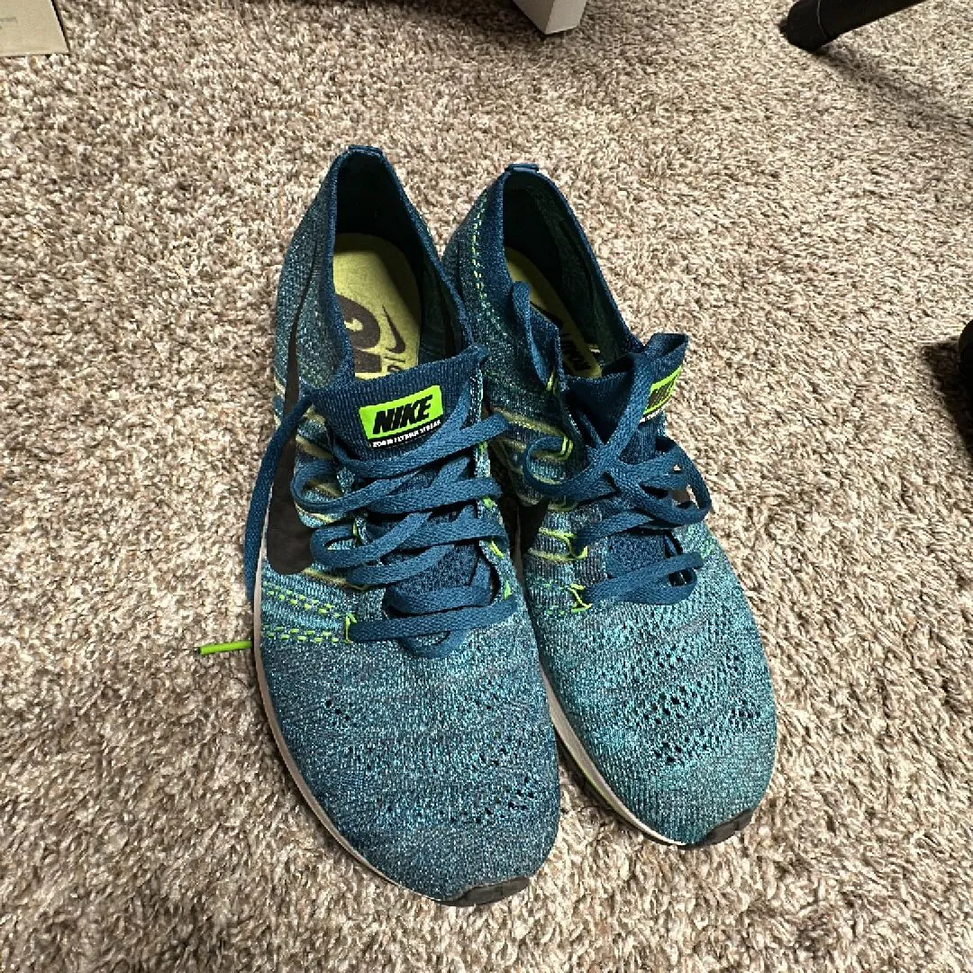 Product image for Zoom flyknit Racer size 11.5